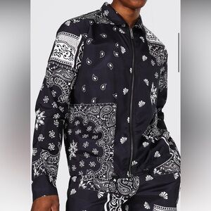 boohooMan Bandana Coach Jacket Size Large  Black/White.